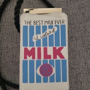 Milk carton box shoulder bag